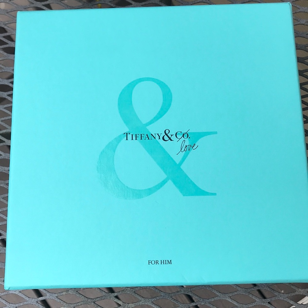 TIFFANY & CO empty box - Picture 2 of 7